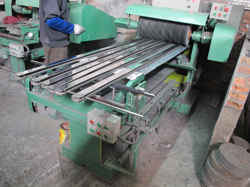 Jinxin Automatic polishing machine.jpg