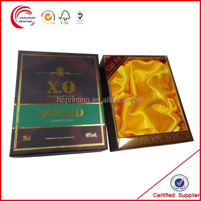 Boxes for wine glasses for red wine promotion