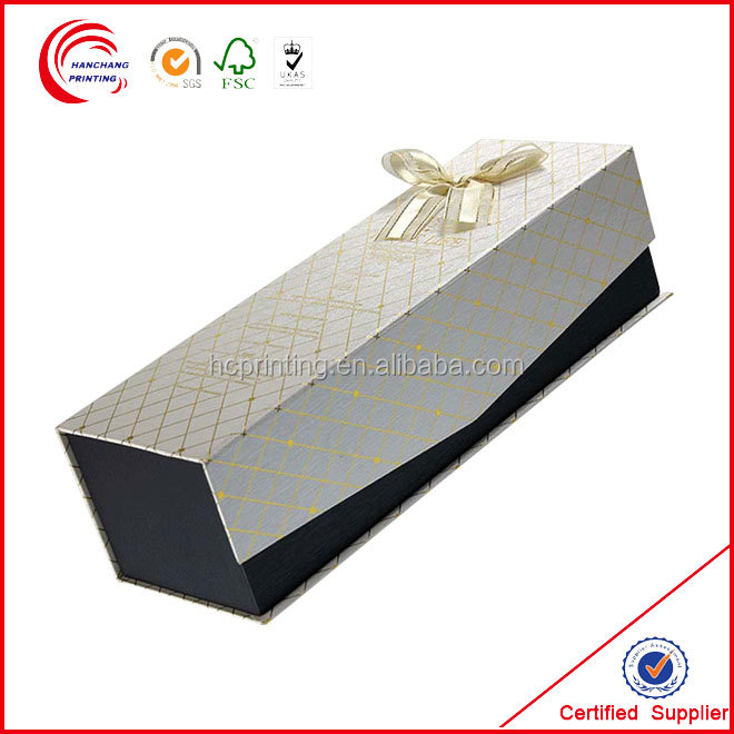 Boxes for wine glasses for red wine promotion