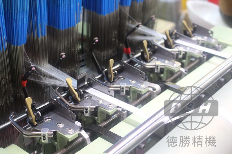 コンピュータ化されたshuttless狭い織機ジャカードリボン仕入れ・メーカー・工場