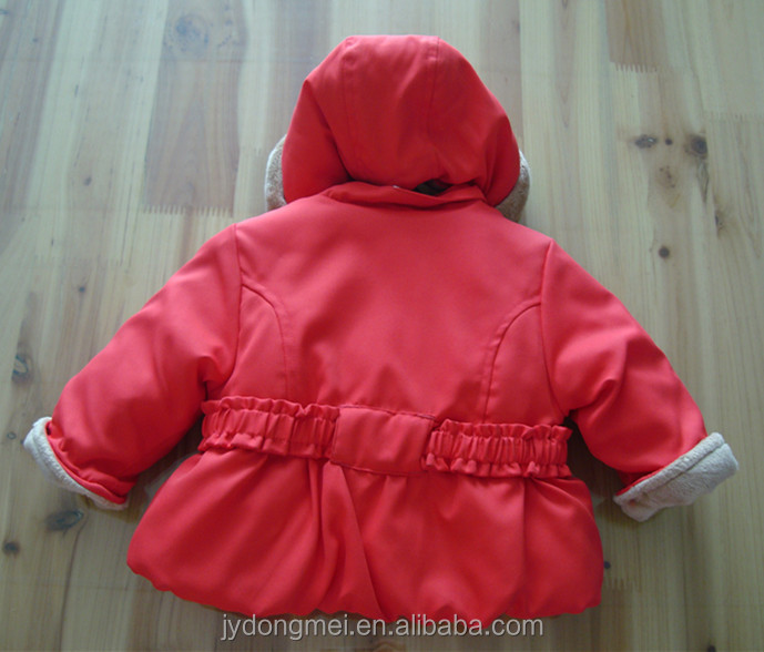 赤ちゃんの冬の赤いコートベルト付き仕入れ・メーカー・工場