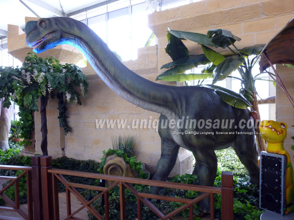 Life sized mechanical dinosaurs for export dino dinosaur.jpg
