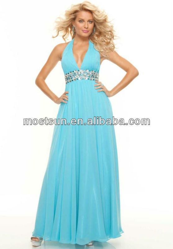 Cocktail dresses for full bust