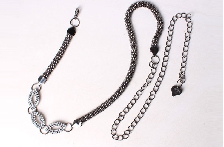 chunky metal alloy waistband jewelry.jpg