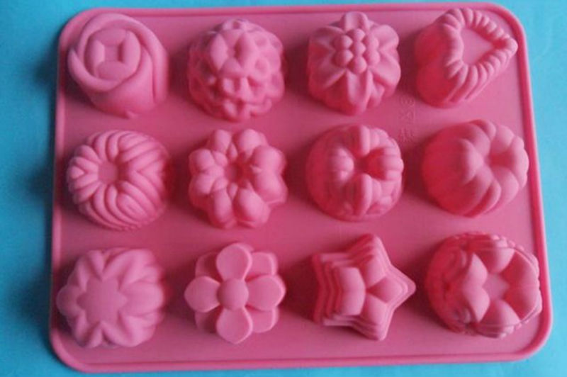 Best quality with full certificate factory customize and wholesale 3d silicone cake decorating molds
