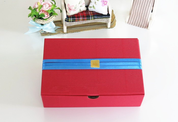 X-mas-red-Chrismas-Cake-Biscuits-Cookies-Box-corrugated-paper-box-Baking-Mooncake-packaging-Box (1)