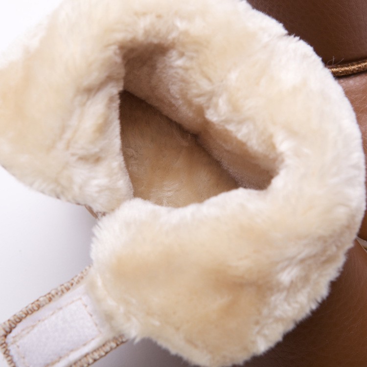 709807782_1257660472