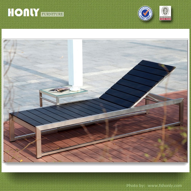High-quality sunbed plastic wood outdoor furniture poolside sun loungers