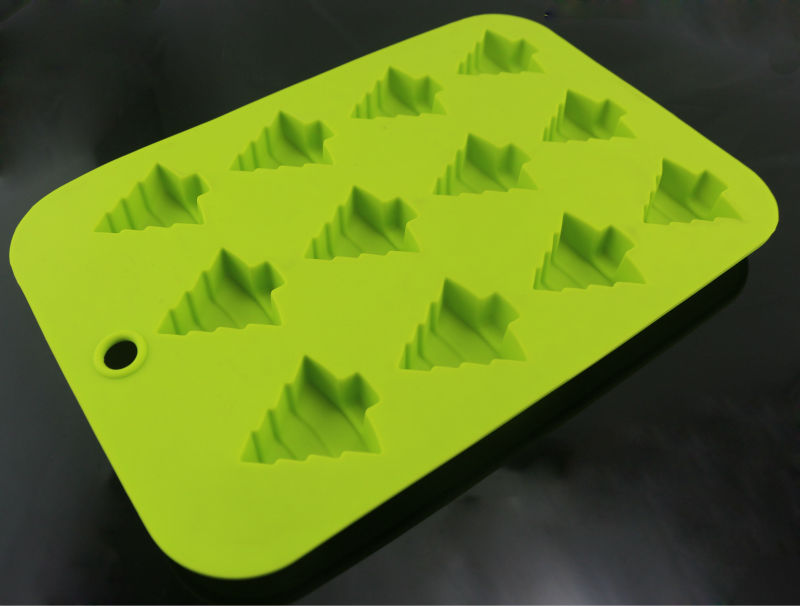 Christmas Tree Shaped Chocolate Candy Bar Molds