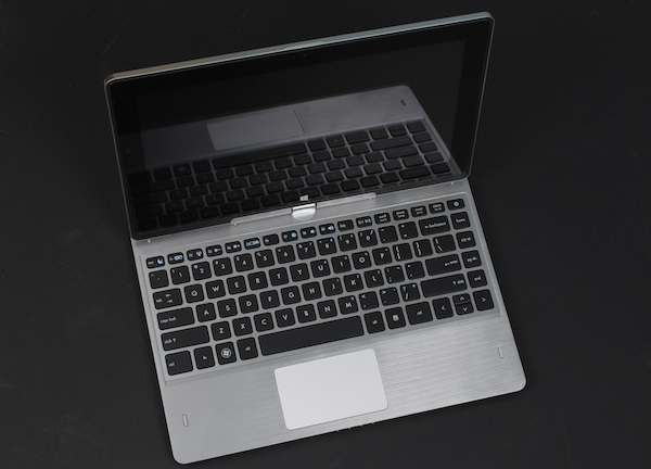 極薄2014年最新4gb500gbwindos8ultrabook、 タブレットpcとノートパソコンの組み合わせたラップトップ問屋・仕入れ・卸・卸売り