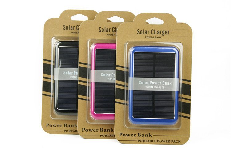 新しいポータブルソーラー充電器2014年8000mah/太陽光発電の充電器/ソーラー携帯電話充電器問屋・仕入れ・卸・卸売り