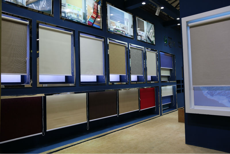 家具製造販売業のポリエステルローラーブラインドファブリック、 家庭やホテルの装飾問屋・仕入れ・卸・卸売り