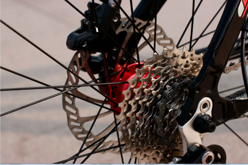 26インチ合金フレーム合金サスペンションフォーク24spディレイラー成人スポーツマウンテンバイク/bicicleta/andadorパラcrianca/問屋・仕入れ・卸・卸売り