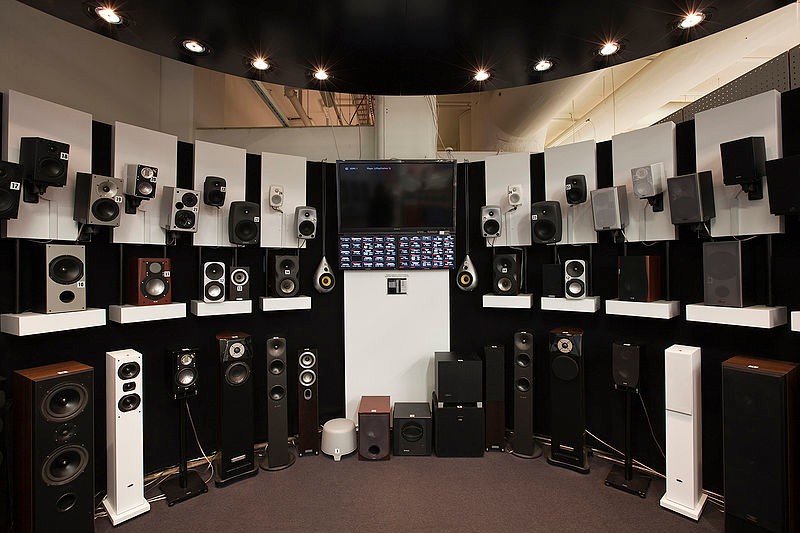 800px-Verkkokauppa_com_hifi_resize.jpg