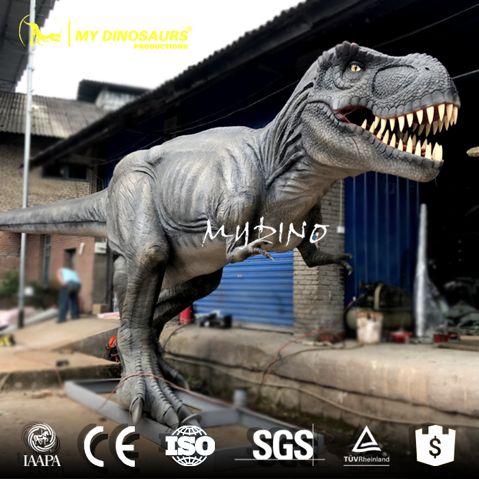 animatronic huge t-rex.jpg