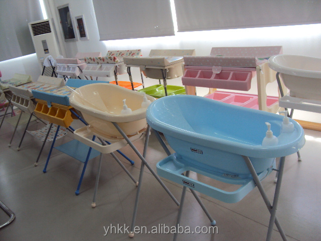 プラスチック赤ちゃんのおむつ交換台浴槽付き仕入れ・メーカー・工場