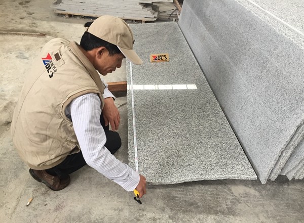 中国g602ローザベータポリッシュ御影石タイル60 × 60 問屋・仕入れ・卸・卸売り