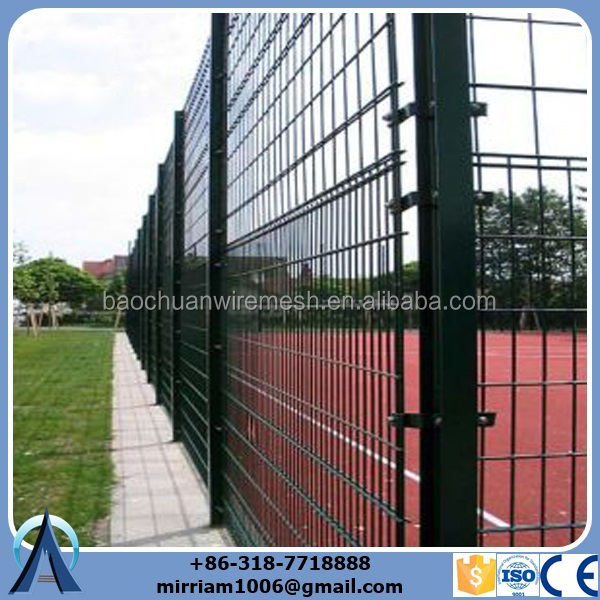 School-Sports-Fileds-Double-Wire-Mesh-Fence.jpg