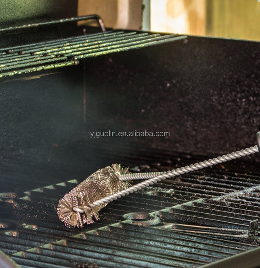plastic long handled 3 way grill brush
