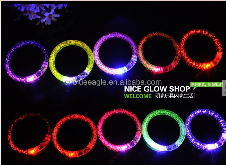 プレミアム多色ブレスレットをled点滅ledブレスレットブレスレット運動活性赤外線ミニカメラ問屋・仕入れ・卸・卸売り