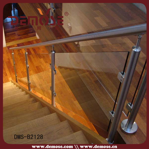 removable stair handrail fitting/glass railing detail