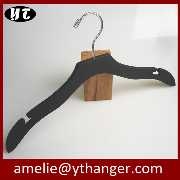 Kimono Hanger Wide Wooden Hanger Extra Large Size Buy Kimono Hanger