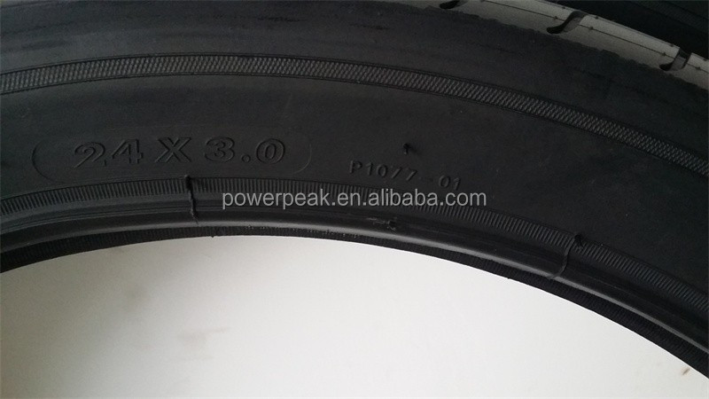 24x3.0 tire P1077