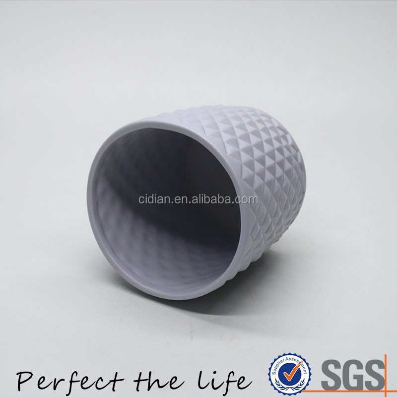 Ceramic vase 9-1.jpg