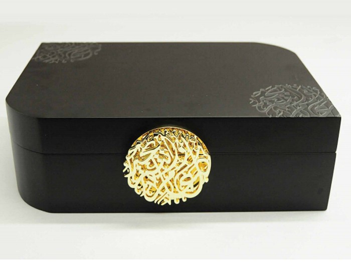 2016 custom muslim unique small elegant dubai wooden gift box.jpg