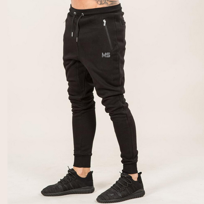 fitted jogging pants