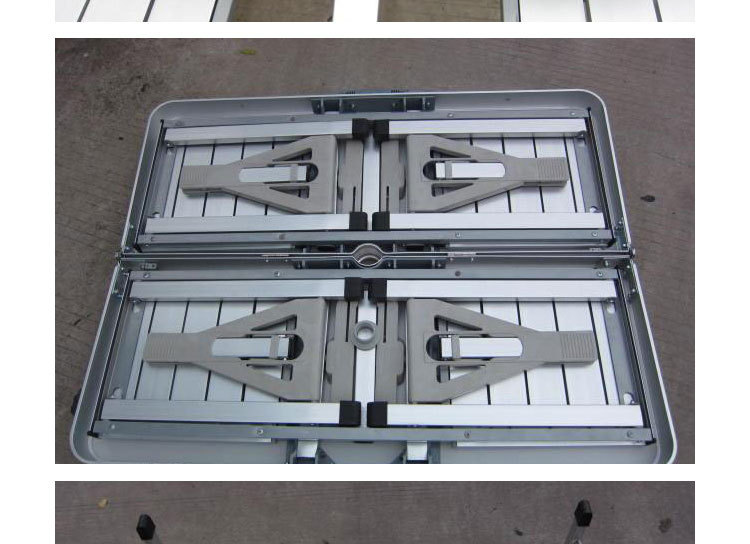 近代的な金属ポータブルキャンプアルミ折り畳み式のレストランのテーブル仕入れ・メーカー・工場