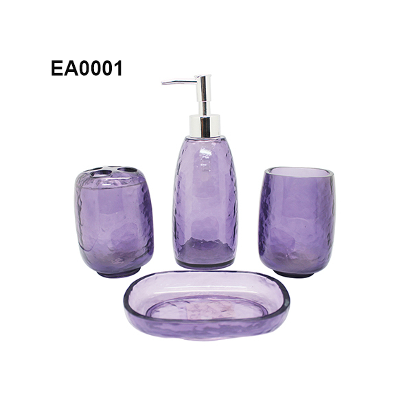 EA0001.jpg