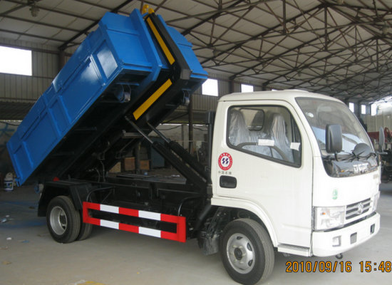 mini hook lift garbage truck with 3m3 container