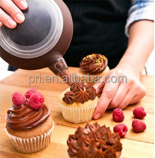 Practical and beautiful designed cake decorating tools