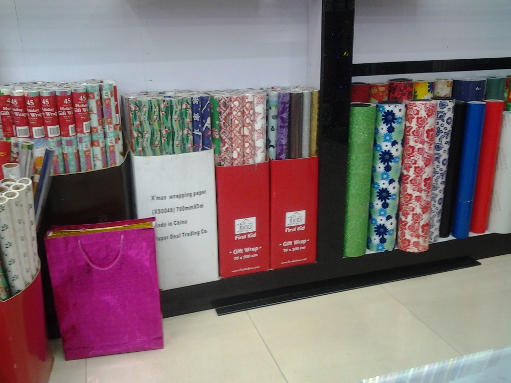 クリスマスのギフト包装紙のロールタイプ、 ギフト包装紙仕入れ・メーカー・工場