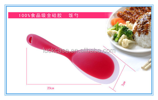 ダブルカラーシリコンキッチンツール/foodグレードのシリコンのキッチン用品問屋・仕入れ・卸・卸売り