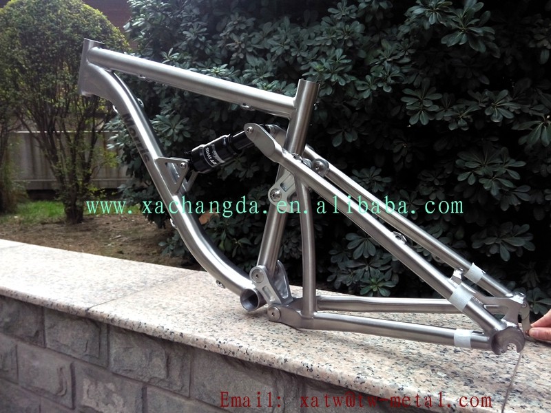 Titanium suspension bike frame35.jpg