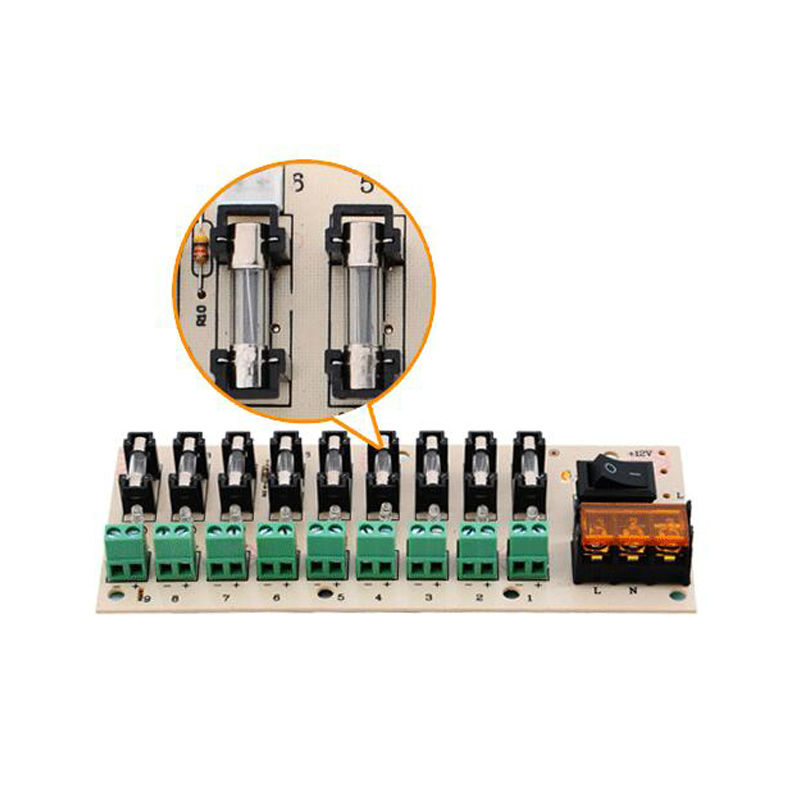 12V DC power 9-way (4)