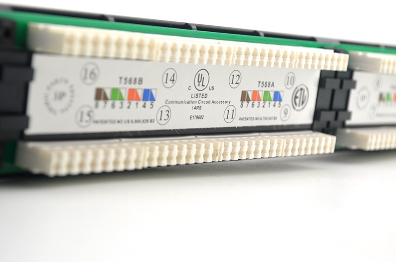 LY-PP5-14 led ライト cat5e パッチ パネル ネットワーク 、 24 ポート cat6 パッチ パネル仕入れ・メーカー・工場