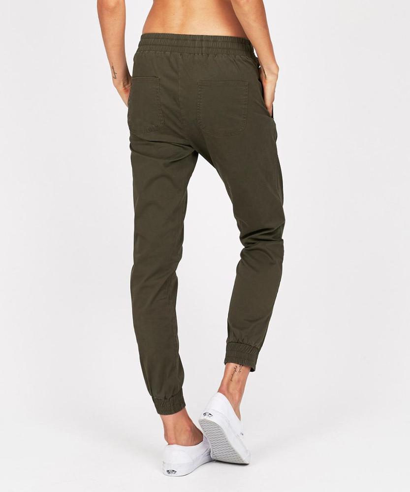 tapered chino pants