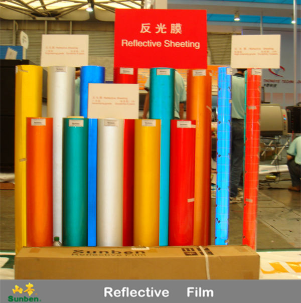 反射フィルム( 反射シート、 反射膜、 反射ビニール、 交通標識)問屋・仕入れ・卸・卸売り