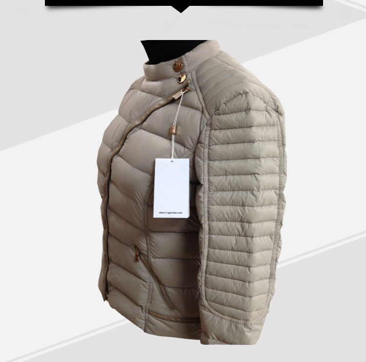 oemのアパレルメーカー2014年冬のファッション衣類の女性のジャケット、 新しいデザインのジャケットコートラクーン毛皮仕入れ・メーカー・工場