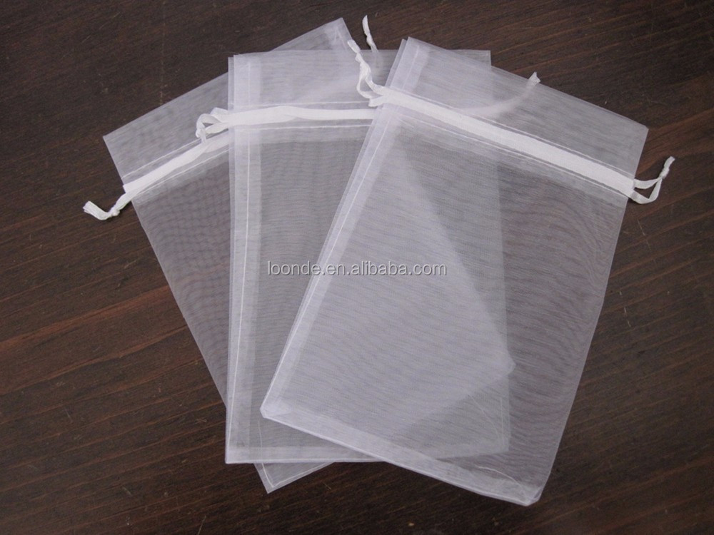 organza gift wrap bag (1).jpg