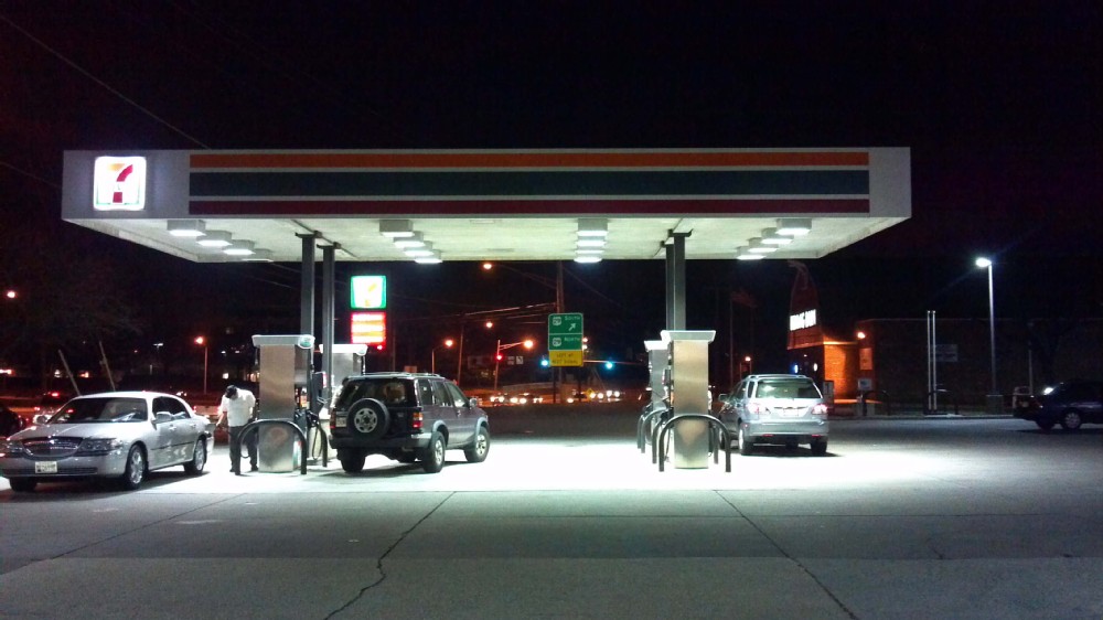 USA gas station.jpg