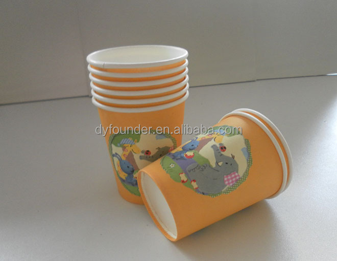 Printed paper cup with customized logo
