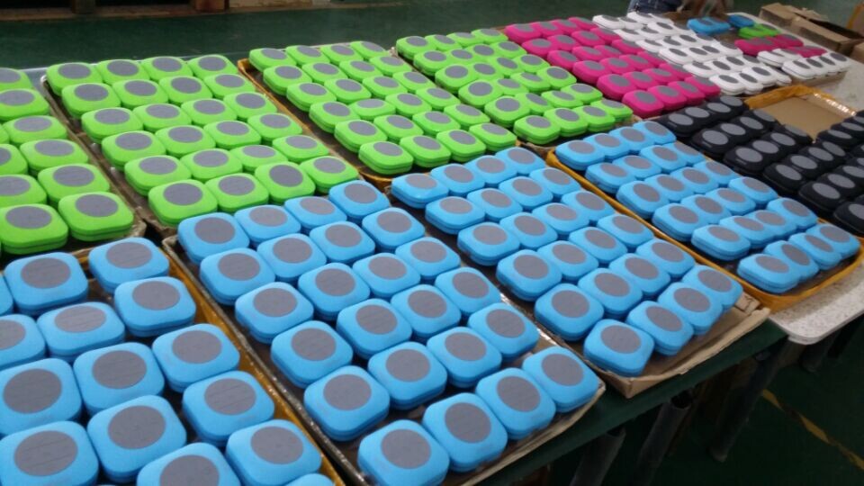 2016最も安い価格浴室防水ワイヤレス ミニ吸盤の bluetooth スピーカー仕入れ・メーカー・工場