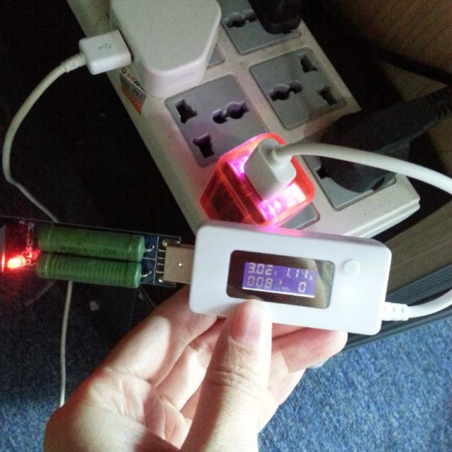 lcdディスプレイusb充電器のための電圧・電流テスター仕入れ・メーカー・工場