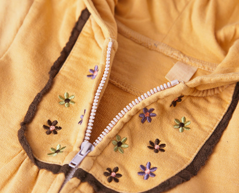 2014年100％カーターの綿の刺繍ロングスリーブオレンジの新生児ドレスコート問屋・仕入れ・卸・卸売り