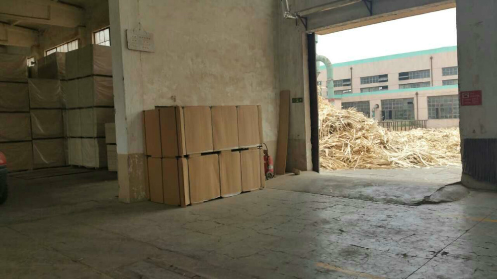 中国製防水8x4の配向性ストランドボードosbボード 問屋・仕入れ・卸・卸売り