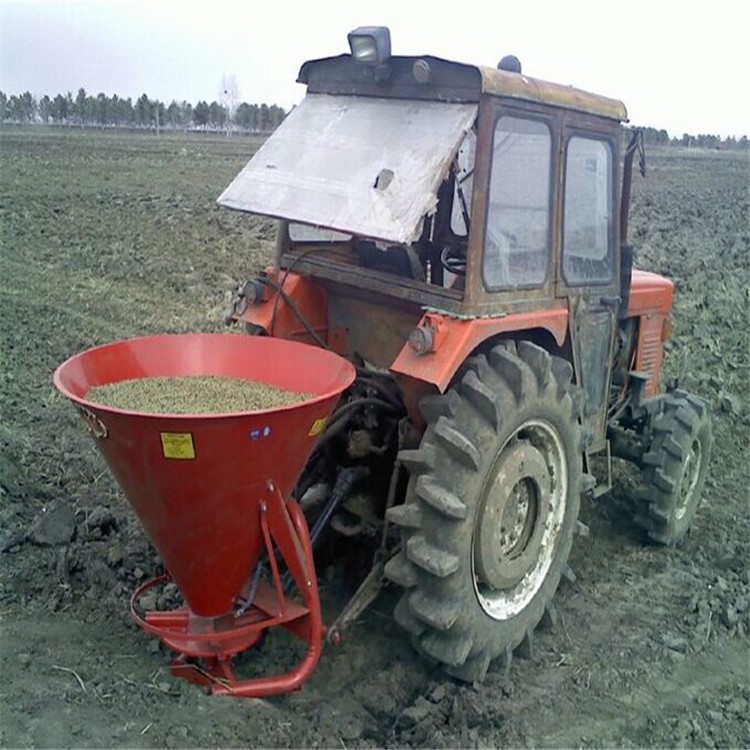 Tractordrawn Fertilizer Distributor Manure Spreader Buy Salt